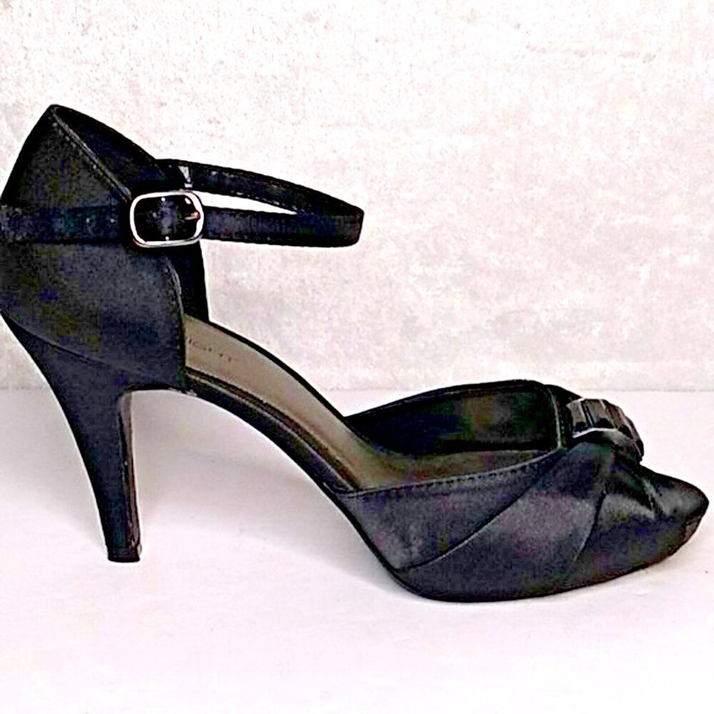 FIONI NIGHTS Heels Black Satin Womens 9 Ankle Strap Peep-toe Wedding Eve…